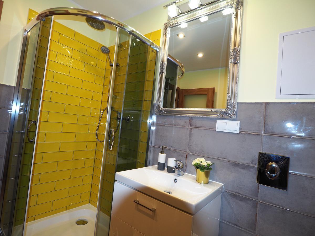 שצ'צ'ין Kghn Apartments Grodzka מראה חיצוני תמונה